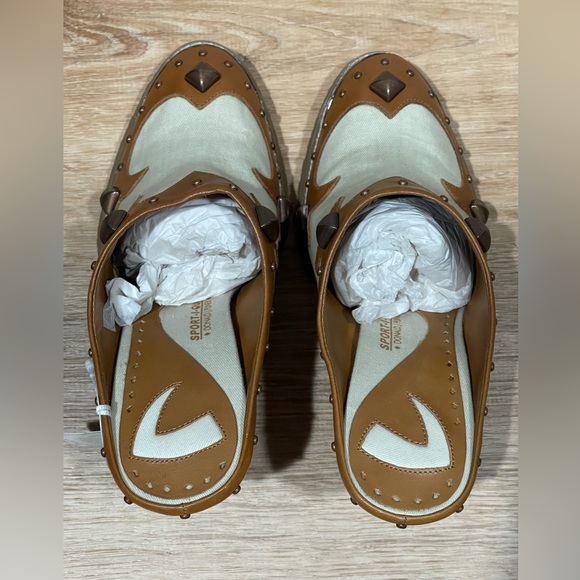 NEW Donald J Pilner Alexia Tan Canvas Studded Sportique Mule Size 7.5 - Picture 5 of 11